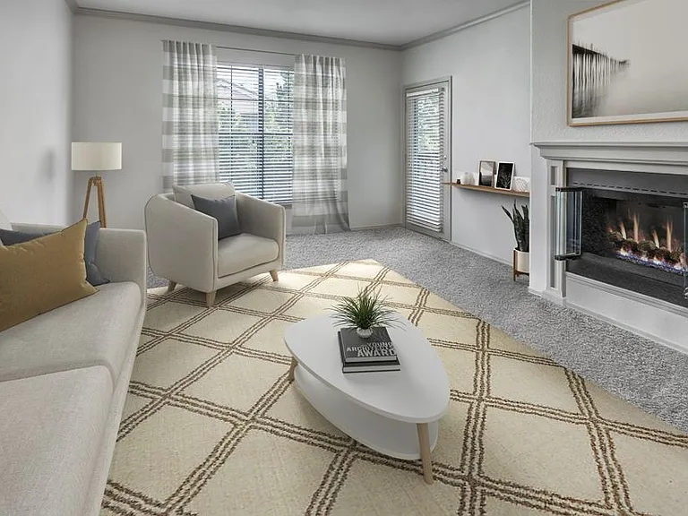 Camden Lakeway — Photo 20