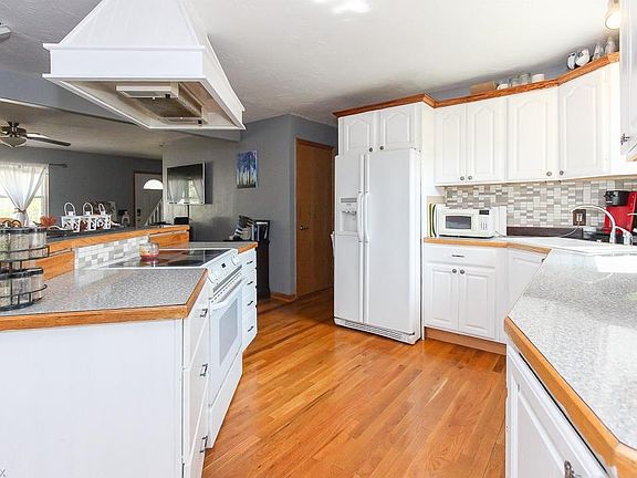 4th image of 109 Idaho Dr