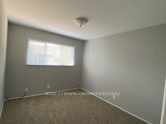 3rd image of 4292 Manzanita Dr
