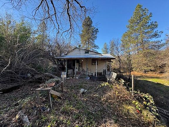 3rd image of 21368 Lakeshore Dr