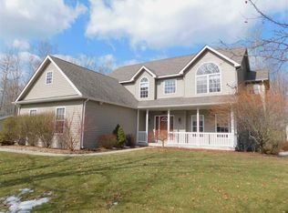 2959 N Banyan Ct, Midland, MI 48642