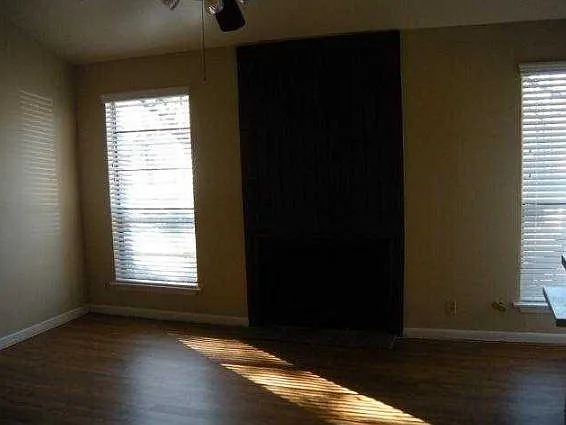 1000 W 26th St #214 — Photo 4