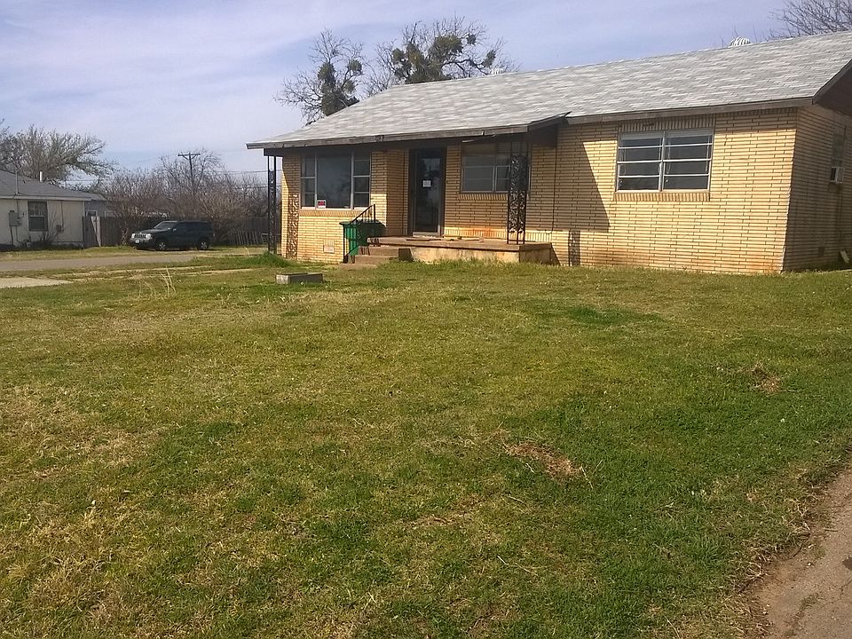 1st image of 522 W Washington Ave