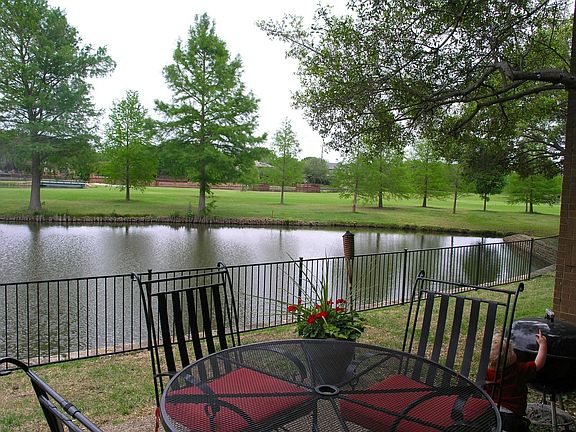 patio view of golf course