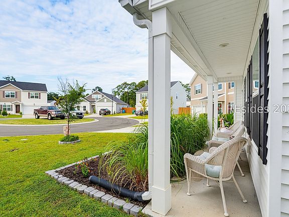 5th image of 53 Cedarwood Street