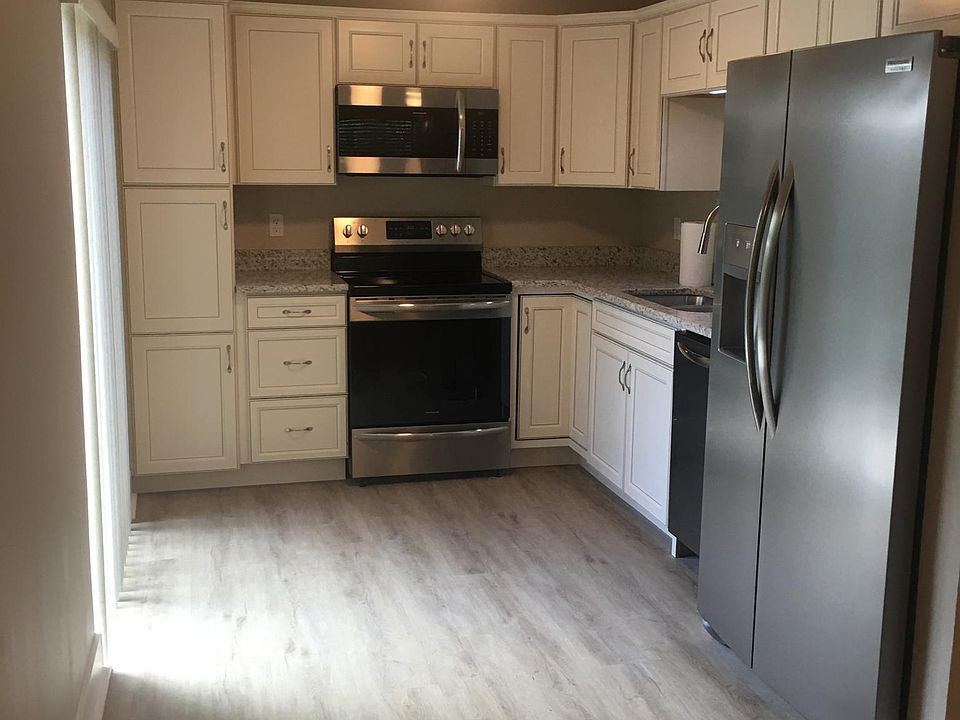 1st image of 3311 W Granada St Unit B