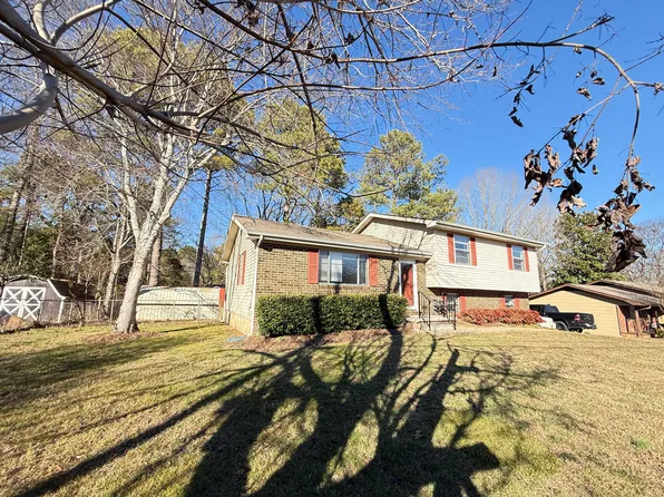 1120 Eldredge Cir NW, Cleveland, TN 37312