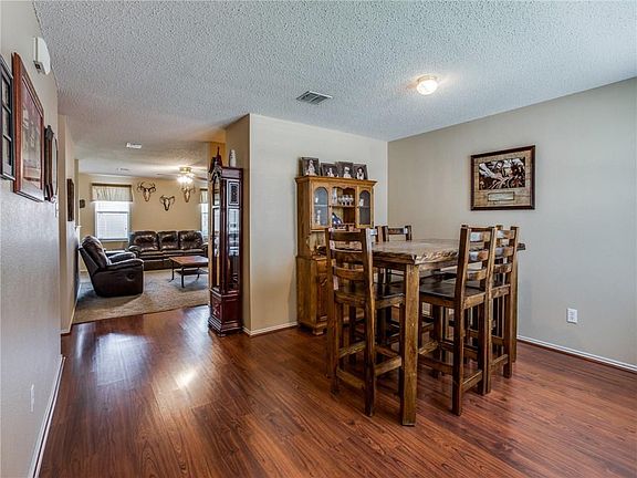 3rd image of 1929 Copper Mountain Dr