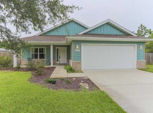 8362 Segura St, Navarre, FL 32566