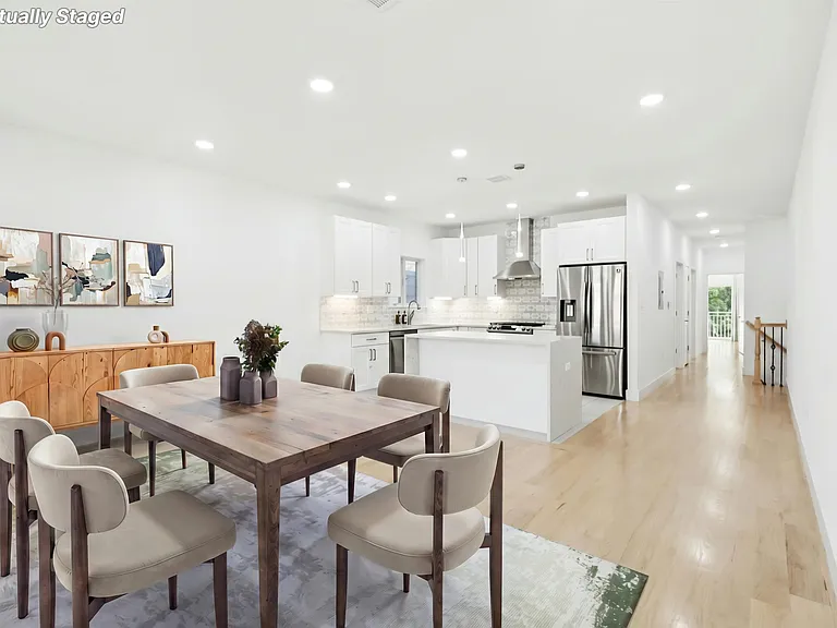 131 Zabriskie St — Photo 3