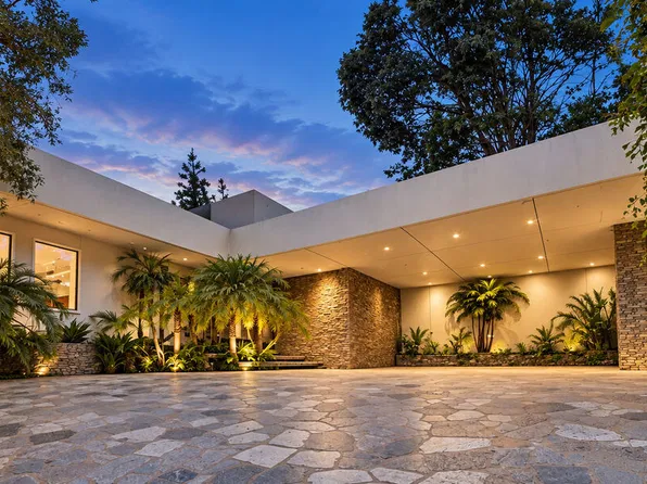 11927 Ashdale Ln, Studio City, CA 91604