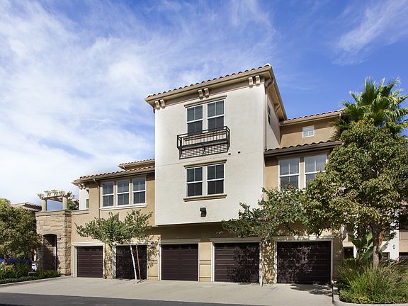 2nd image of 208 Riverdale Ct APT 705
