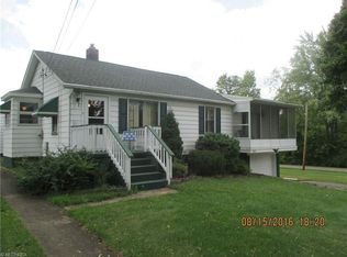 3368 Highland Dr, Hubbard, OH