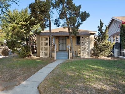 551 W Crescent Dr, Azusa, CA, 91702