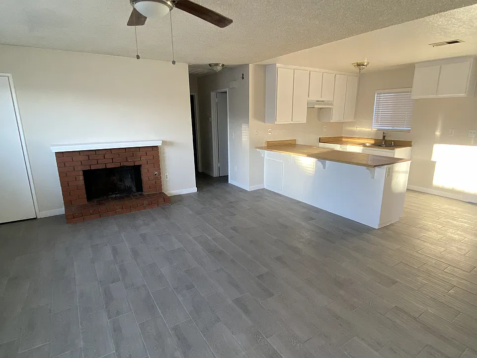 20986 Laguna Rd #4