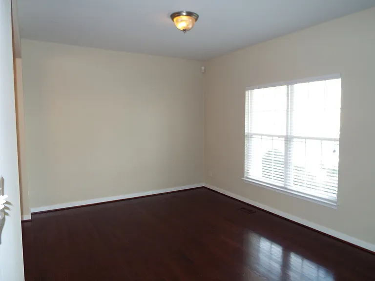 11485 Abbots Cross Ln — Photo 6