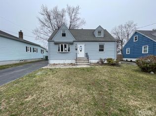 85 Leo St, Edison, NJ 08817