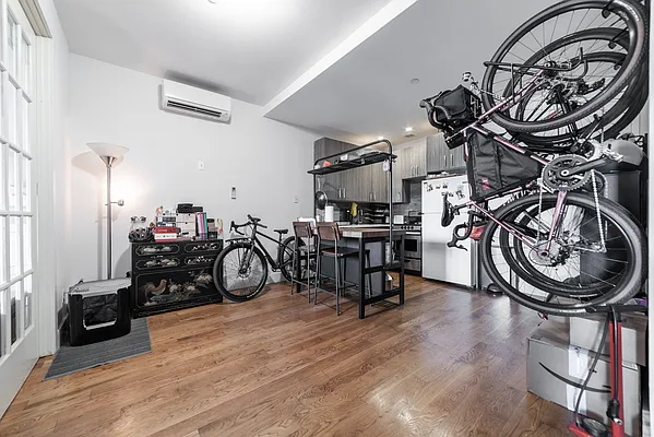 Rented by ATM Realty Service Inc | media 2