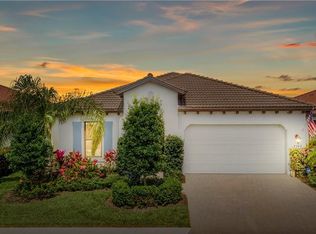 19380 Nearpoint Dr, Venice, FL 34292
