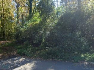 915 Raintree Ct SE, Conyers, GA 30094