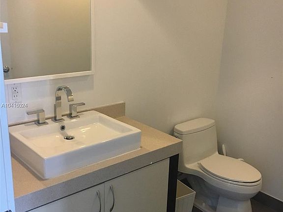 2nd image of 2160 Park Ave APT 206
