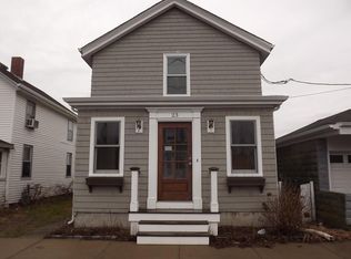 23 Ripley St, Somerset, MA 02725