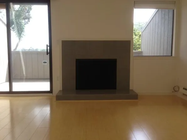 15 Corte Mesa Dr, San Rafael, CA 94901