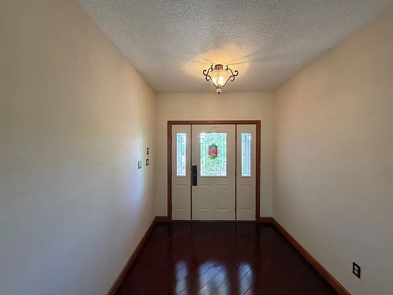 516 Sparrow Hawk Ct SE — Photo 4