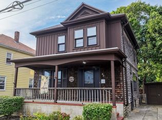 83 Mount Vernon St, New Bedford, MA 02740
