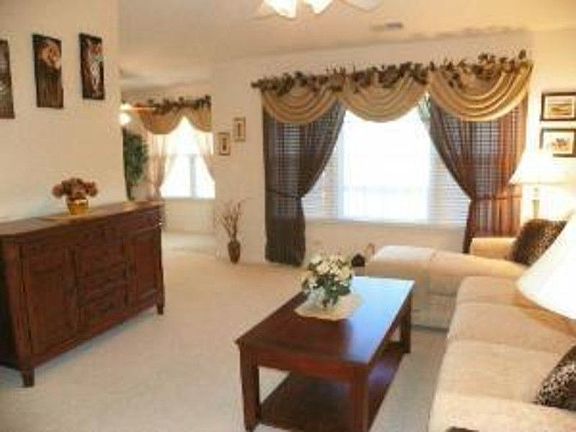 4th image of 1139 N Red Oak Cir Unit 3