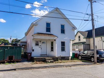 37 Campaw St, Lowell, MA, 01850