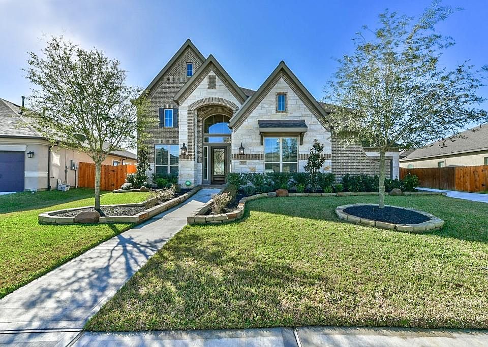 1st image of 3228 Tamara Creek Ln