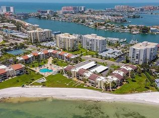 855 Bayway Blvd APT 405, Clearwater, FL 33767