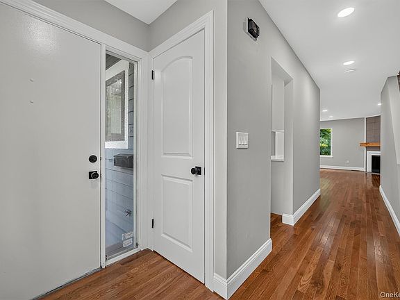 3rd image of 13 Timber Ridge