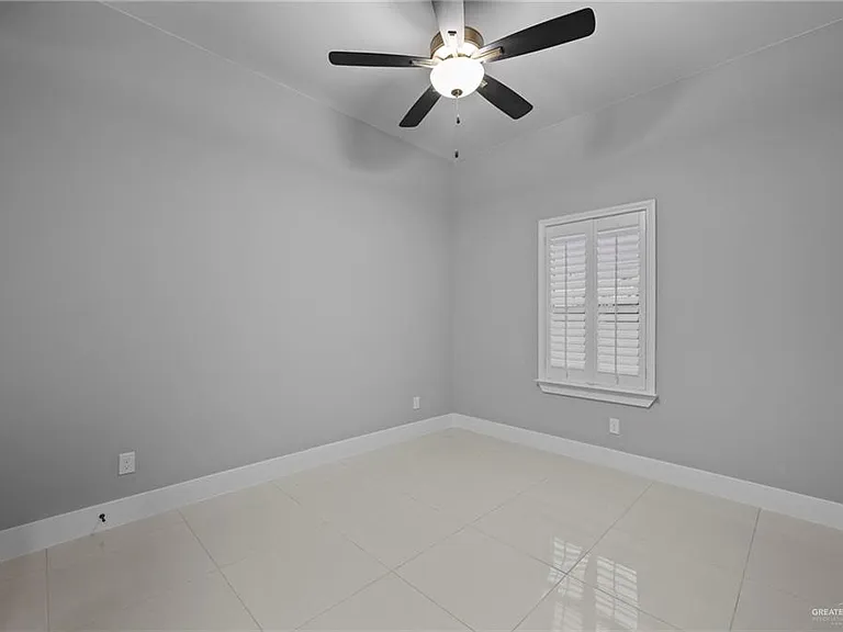 818 S Bicentennial Blvd — Photo 19