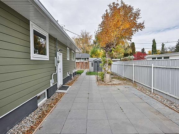 4th image of 1019 SW 31a St S