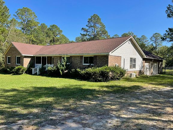 3rd image of 246 Millcreek Ln