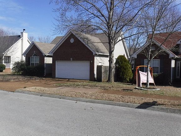 3rd image of 2105 Melody Dr