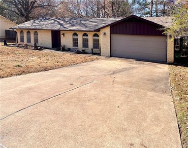 2719 N Stagecoach Dr, Fayetteville, AR, 72703