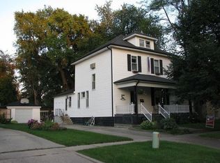 316 6th St S, Moorhead, MN 56560