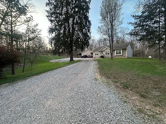 4th image of 475 Raysville Rd