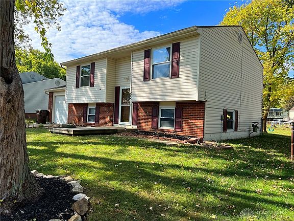 4th image of 104 Walden Farm Cir