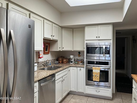 3rd image of 5181 N Tigua Dr