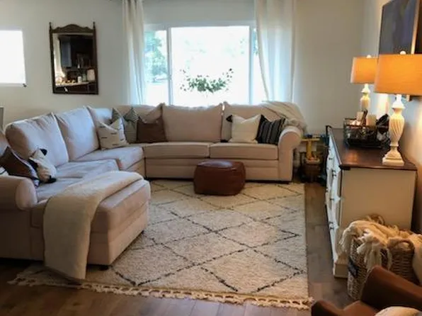 4958 Park Pl, Yorba Linda, CA 92886