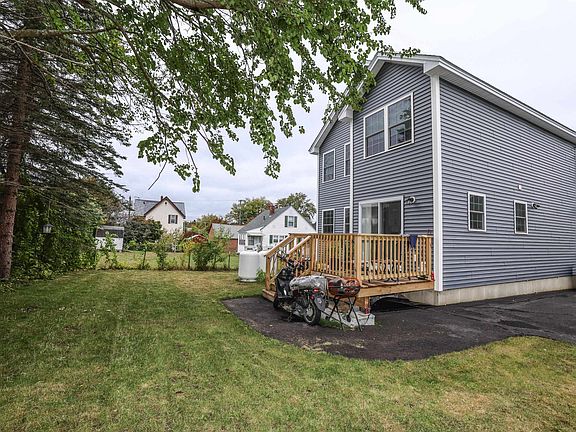 4th image of 37 LONGWOOD Avenue