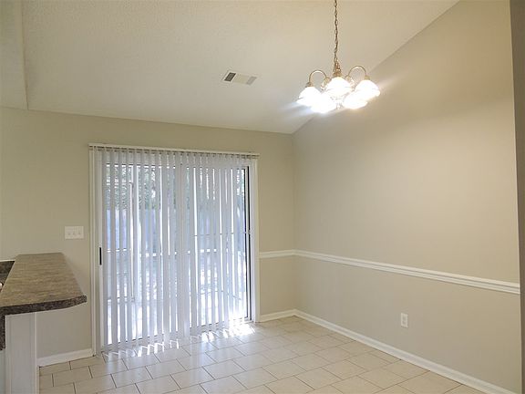 5th image of 141 Saddlehorn Dr
