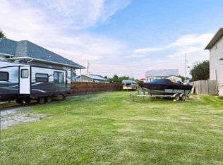 117 4th St SW, Slave Lake, AB T0G2A4