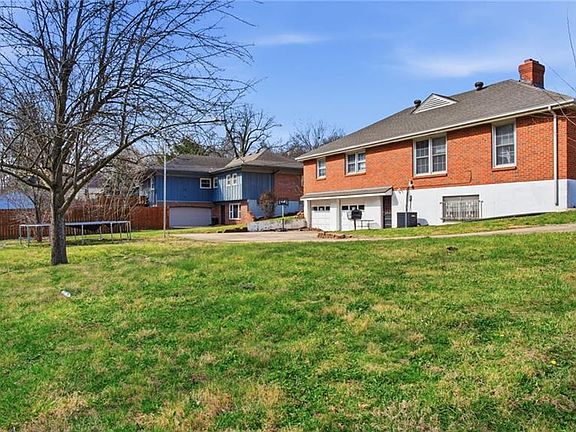 5th image of 6305 Ralston Ave