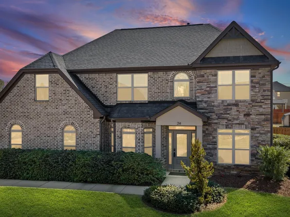 214 E Longfield Ln, Woodruff, SC 29388