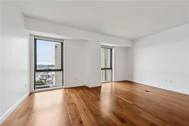 2 bed, 2.5 bath, 1533 sqft, $9,000 — Photo 4